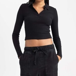 Black Cropped Collarred Long Sleeve